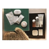 500 FLACONS SHAMPOOING GEL DOUCHE 30ML AQUAM.BLA